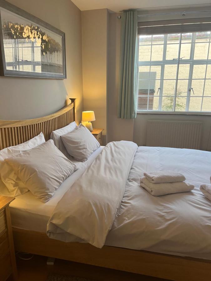 2 Bedroom Apartment Just Off Kings Road 伦敦 外观 照片