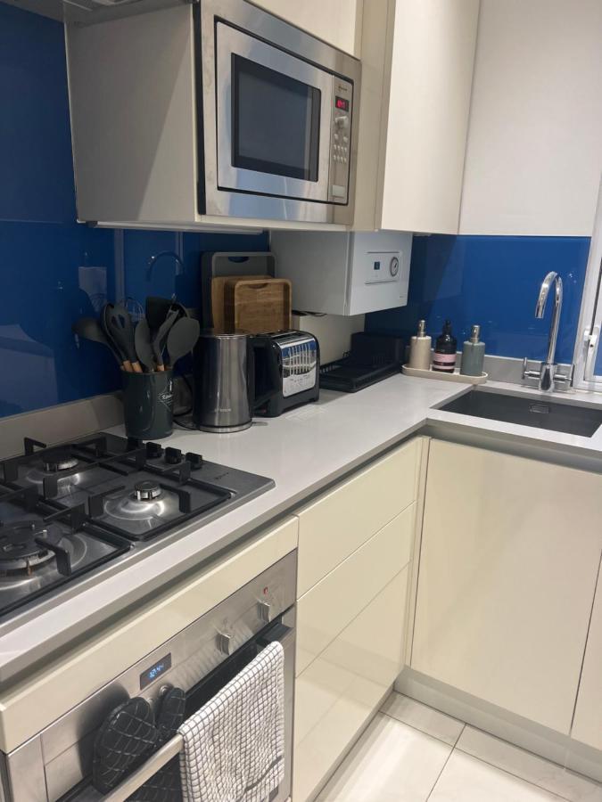 2 Bedroom Apartment Just Off Kings Road 伦敦 外观 照片